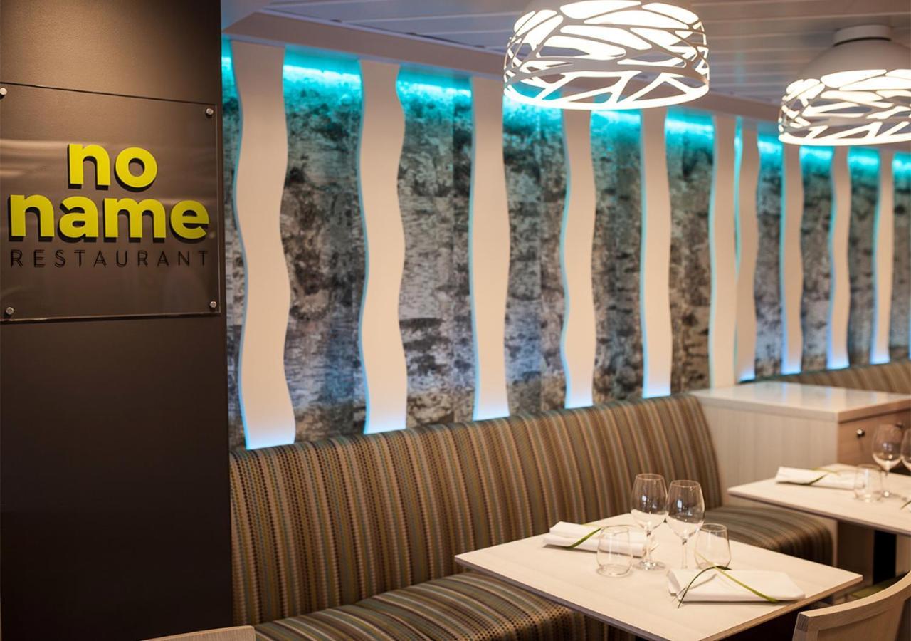 Viking Line Ferry Gabriella - One-Way Journey From Stockholm To Helsinki Hotel ภายนอก รูปภาพ