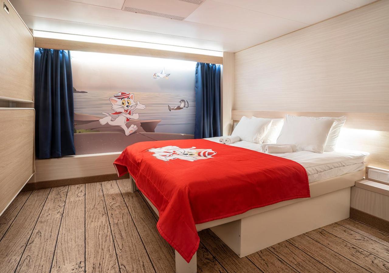 Viking Line Ferry Gabriella - One-Way Journey From Stockholm To Helsinki Hotel ห้อง รูปภาพ